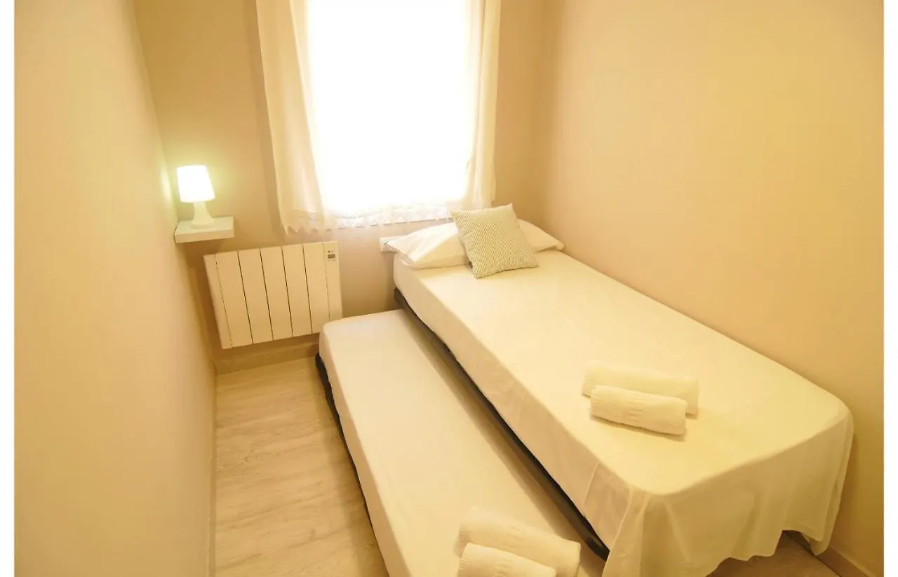 קאנט דה מאר Homeholidaysrentals Canet Playa I